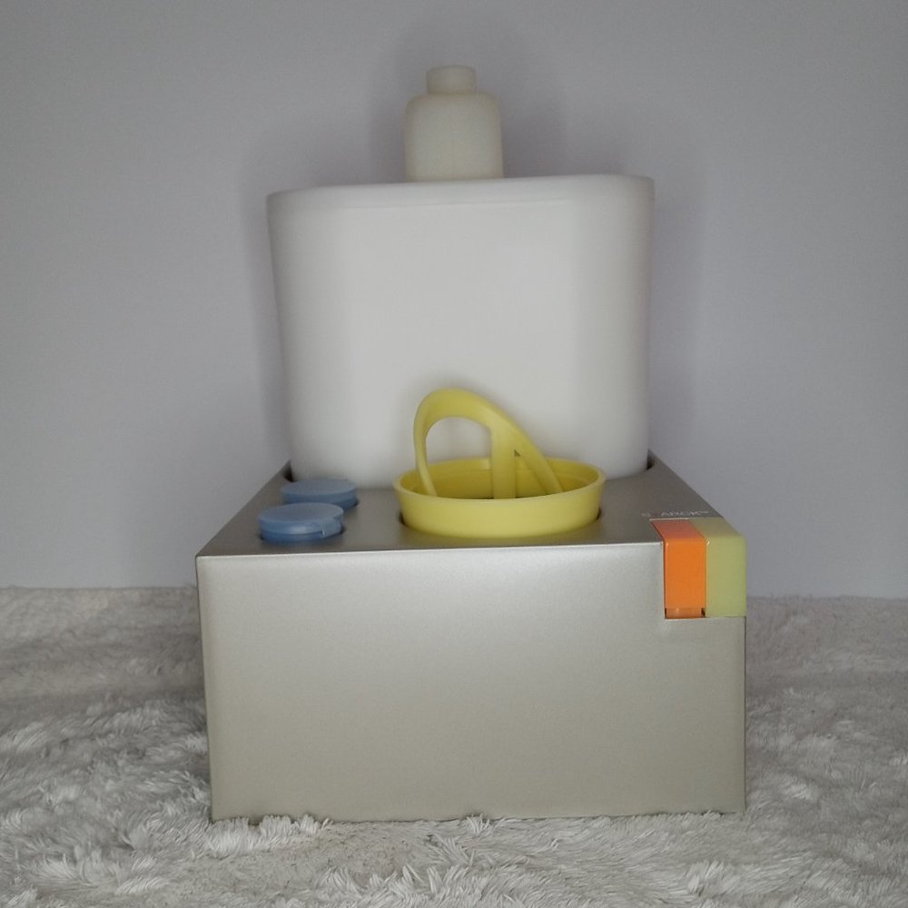 STARCK BOTTLE WARMER